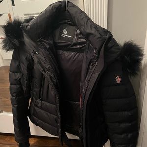 Moncler belted ski coat with fur hood. Size 2 (6-8 US)